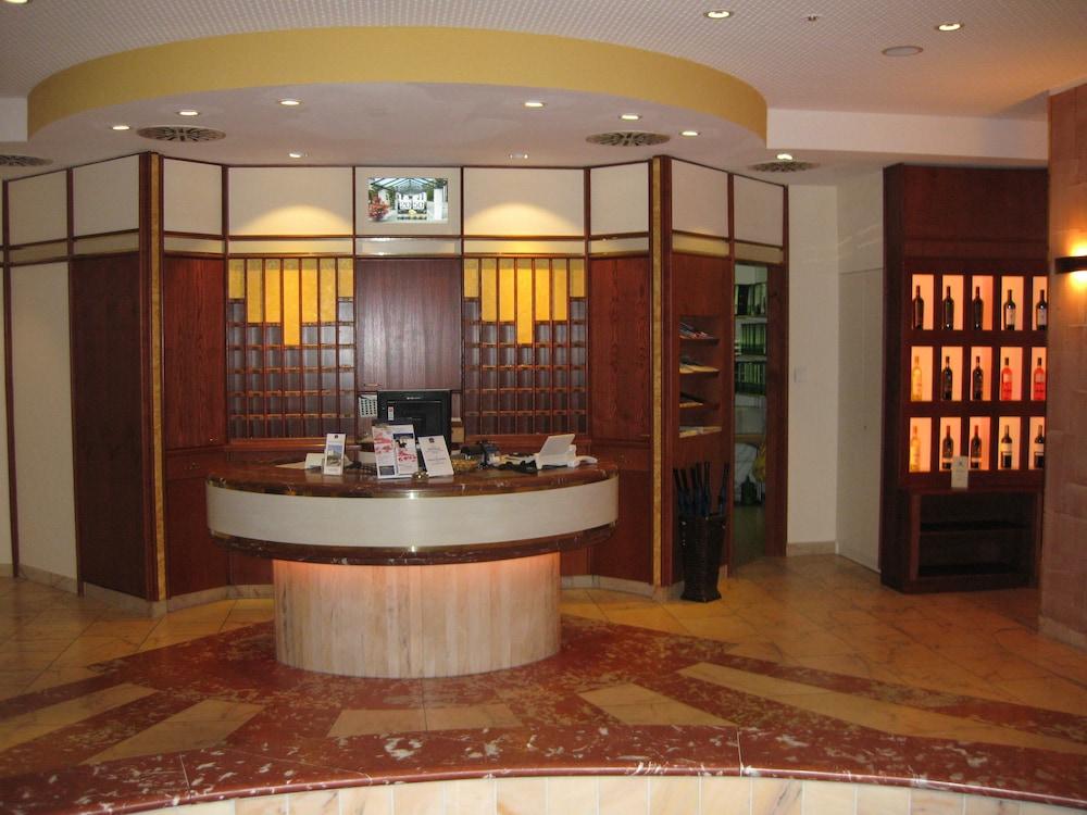 Parkhotel Weingarten Вайнгартен Экстерьер фото