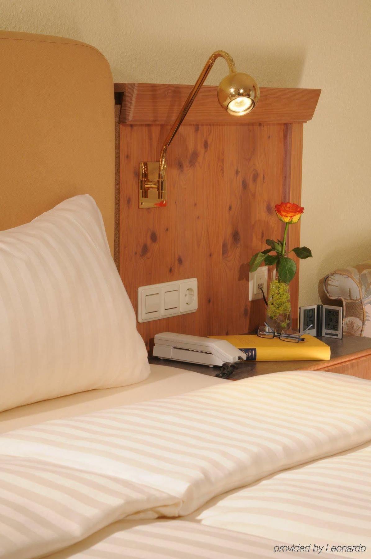 Parkhotel Weingarten Вайнгартен Номер фото